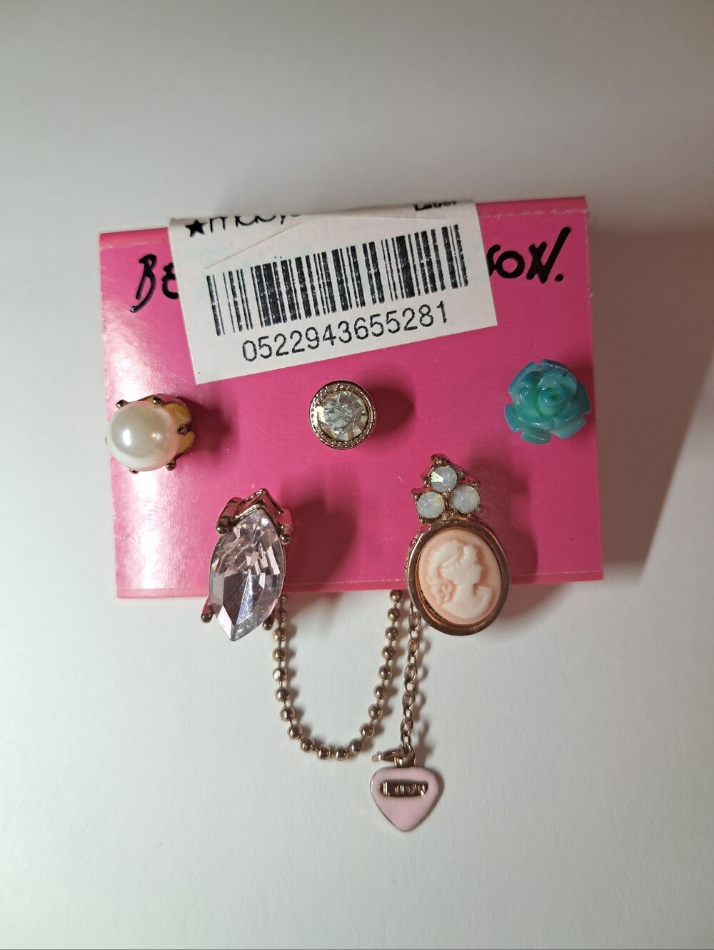 New Betsey Johnson Vintage Set Of 5 Single Earrings